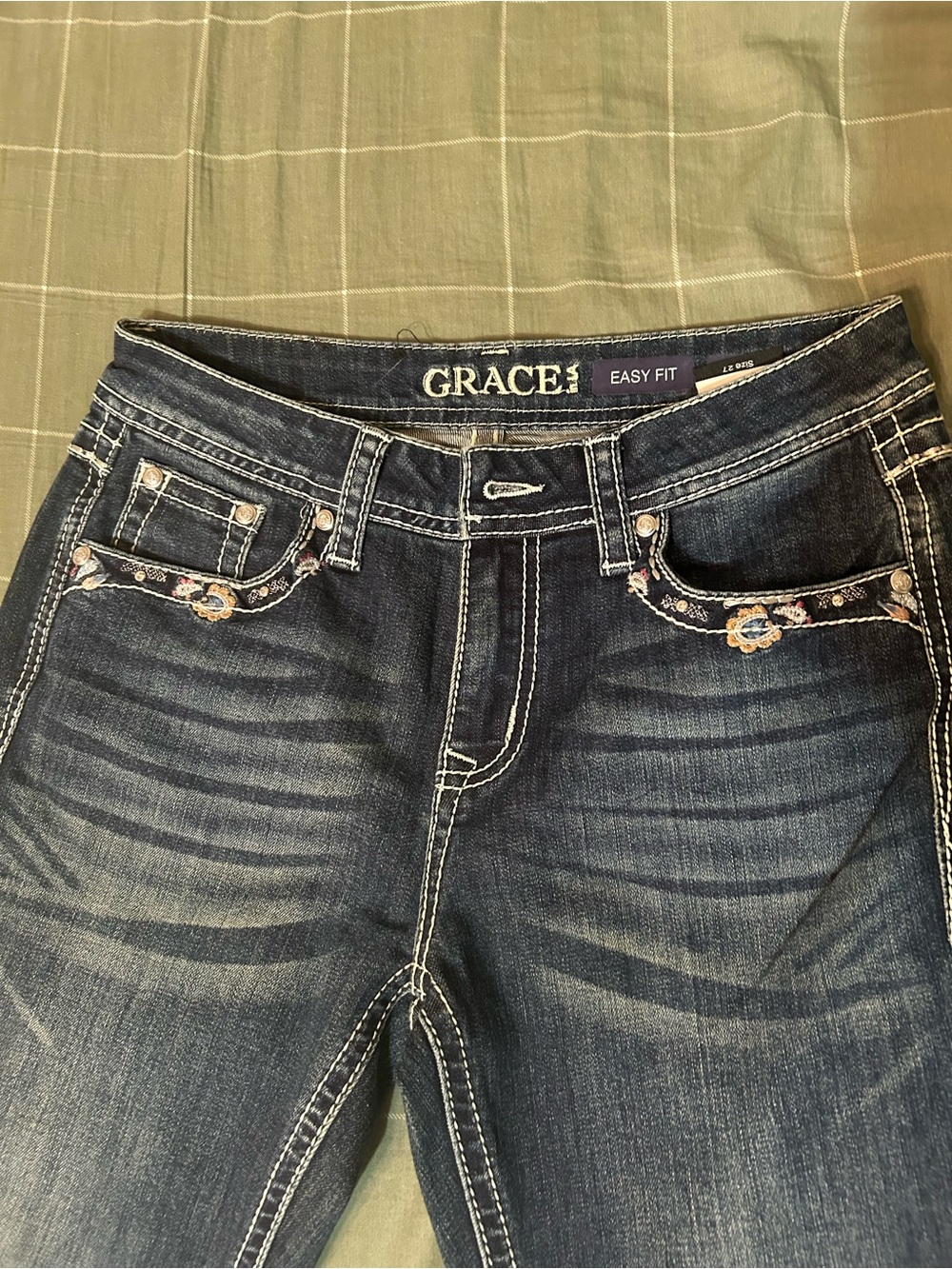 Grace Easy Fit Women's Dark Blue Embroidered Pocket Jeggings